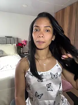 عرض كام girlskinny06