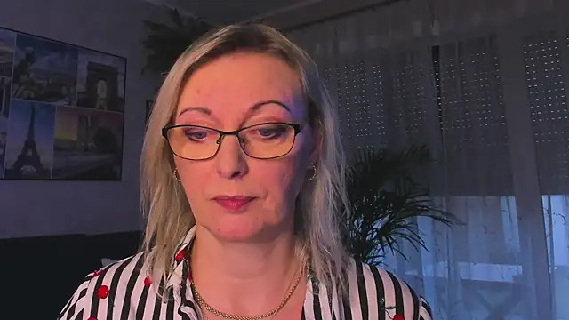 Webkamerová show vanessa_chat