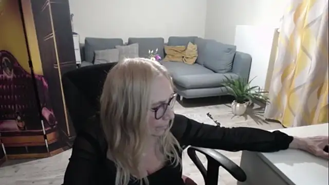 sofia_xkissのライ  ブXXXチャット