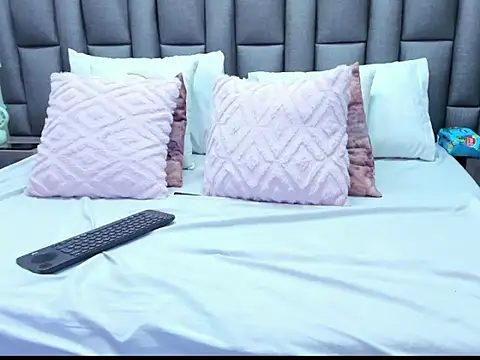 ZoeKrug 即時 XXX 聊天