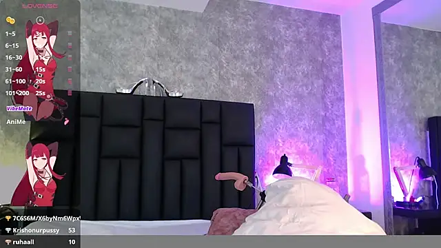 crystaldarliing's Live XXX Chat