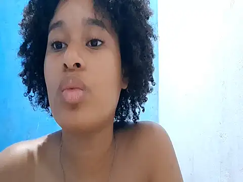 Živý XXX chat MadelynStamant