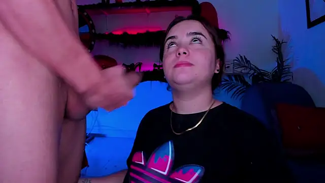 Онлайн чат XXX Shyfantasies