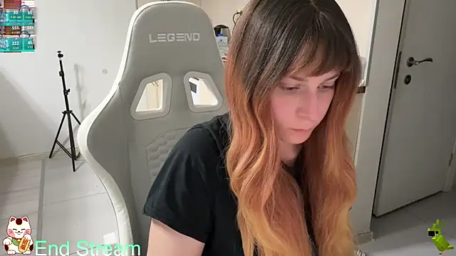 Czat XXX na żywo – ShiroiFubuki