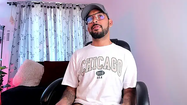 _PauloDaSilva_'s Webcam Show