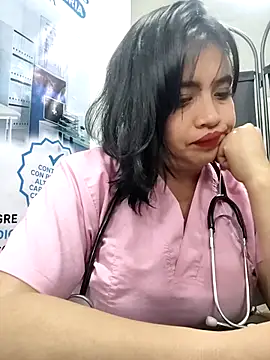 Czat XXX na żywo – MILA__06