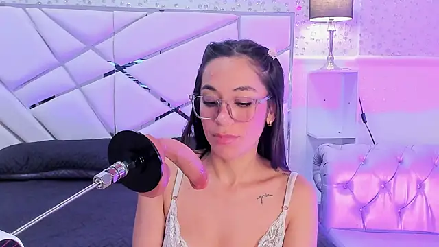 Chat XXX en directo de GabbieSkinny