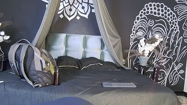 Kamie_SebasDolce's Live XXX Chat