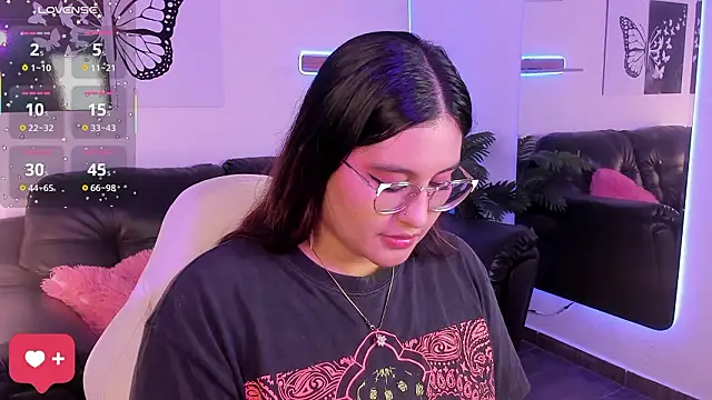 Chat XXX en directo de Lia_amara