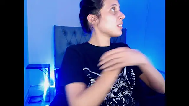 bellatrix25n Live XXX chat