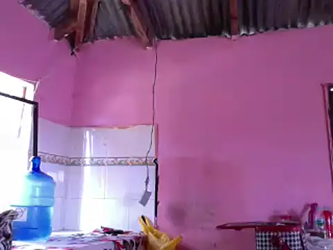 Ladyzee25 Adlı Modelin Canlı XXX Sohbeti