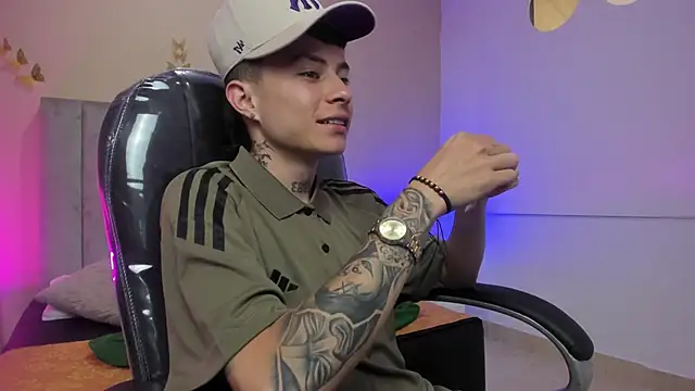 Nascary_FoxのライブXXXチャット