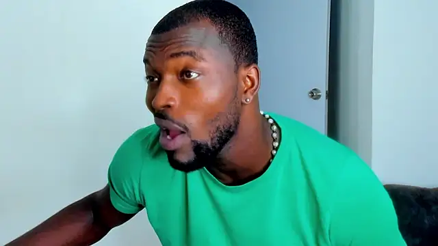 Chatroom XXX en direct de Dylan_Taylor