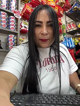 دردشة Miia_Jazmin الجنسية المباشرة