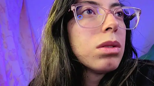 دردشة Miranda_sexlove_ الجنسية المباشرة