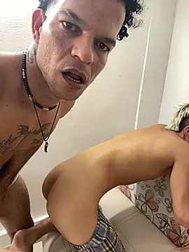 MaxyRyan 即時 XXX 聊天