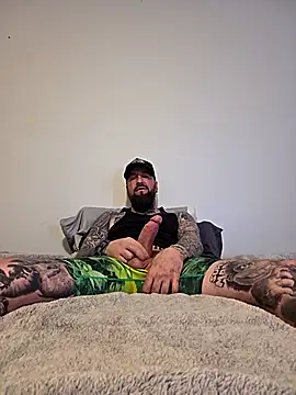 Beardedtattood's Live XXX Chat