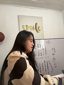 Antonella_Julieta Chat XXX in diretta