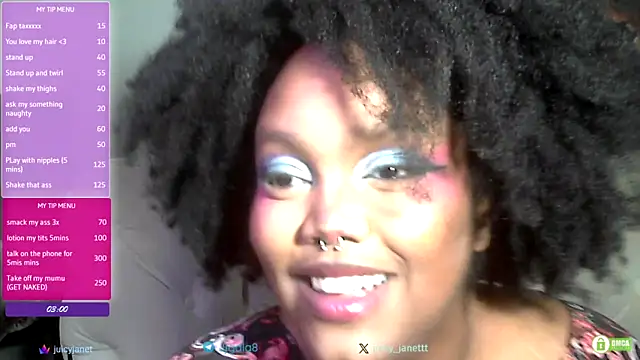 juicy_janet's Webcam Show