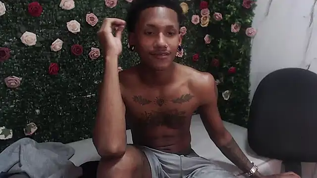 ManSantn Live XXX chat