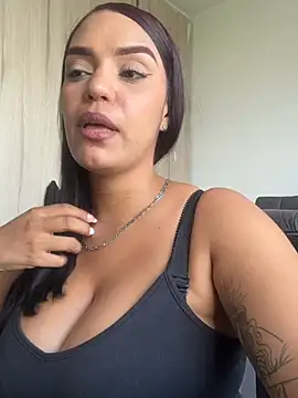 Sara-77's Live XXX Chat