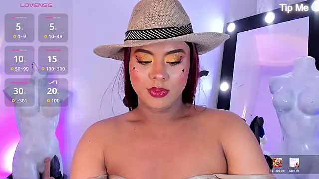 Emili_Roux's Live XXX Chat