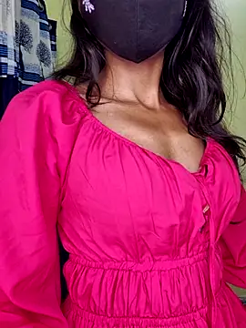 Riya_R24's Webcam Show