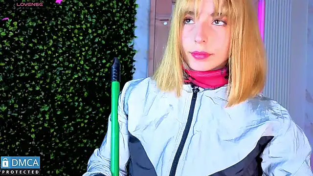 nena_cupcake_'s Live XXX Chat