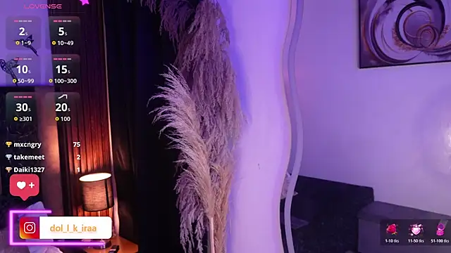 Doll_kira_ webkamerás műsora