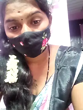 XXX chat uživo modela Tamil_Hot_Anu