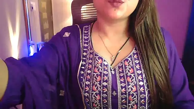 دردشة Mitikaa الجنسية المباشرة