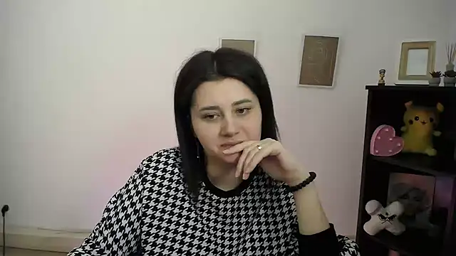 دردشة Katrin_kiss_ الجنسية المباشرة