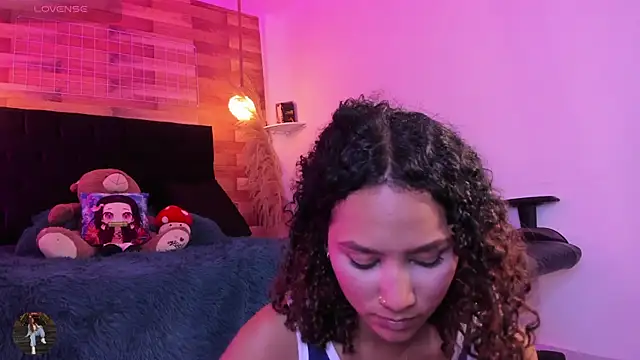 Emily_brown04 Webcamshow