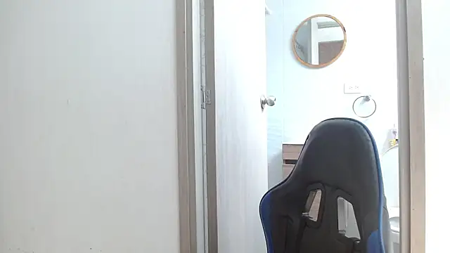 دردشة AliceSmity_ الجنسية المباشرة