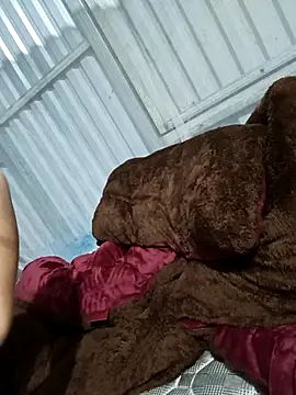 แชท XXX สดของ Evelyn-n