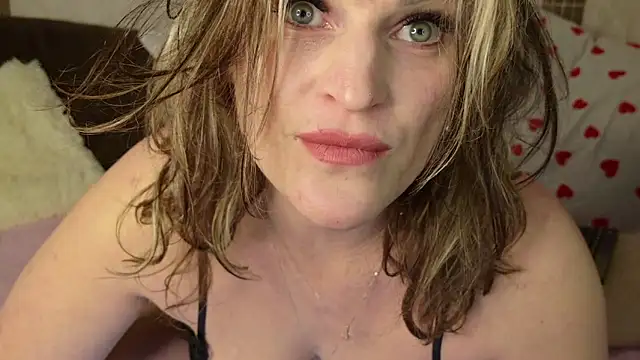 แชท XXX สดของ AnyutaSweety