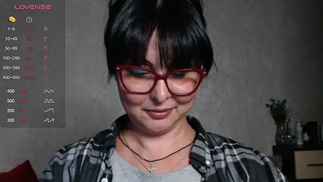 دردشة _Brynetka_ الجنسية المباشرة