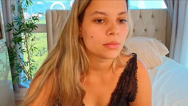 Florence_Ford Chat XXX live