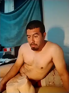 แชท XXX สดของ k1oudE