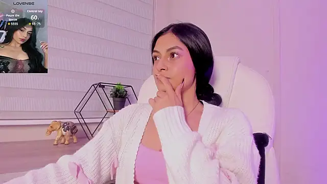 lilith_petit_: онлайн-секс-чат