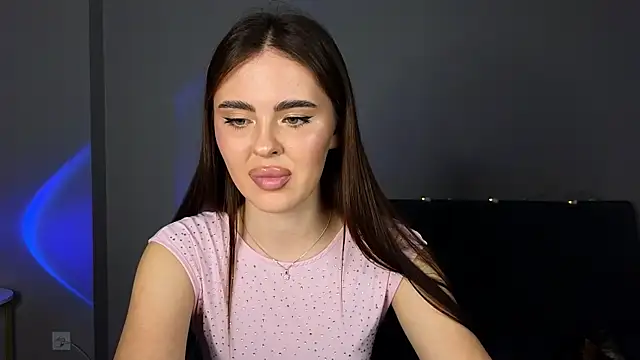 Živ ý XXX chat SheilaHigh