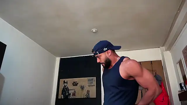 romeolovedark's Live XXX Chat