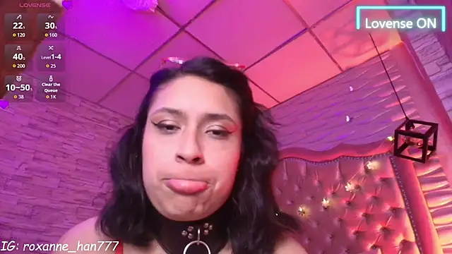 Chat +18 de Roxanne_Han ao vivo