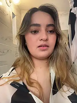 Chat XXX en directo de Antonella_Julieta