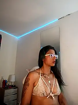 Show de SamathaMay na webcam