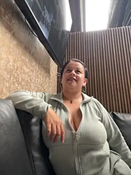 Sembang XXX Secara Langsung ScarletBigTitties