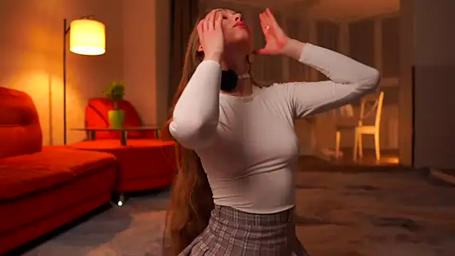 SharaNewbern – Live XXX-chat