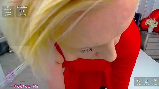 แชท XXX สดของ SuzzySun