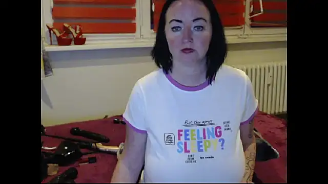 Alexie33's Live XXX Chat