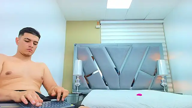 Вебкам-шоу DAVID_VICTORIAA